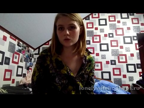 ❤️ Ungur ljóshærður nemandi frá Rússlandi hefur gaman af stærri pikkum. ❌ Fjandinn myndband á is.prendiporno.ru